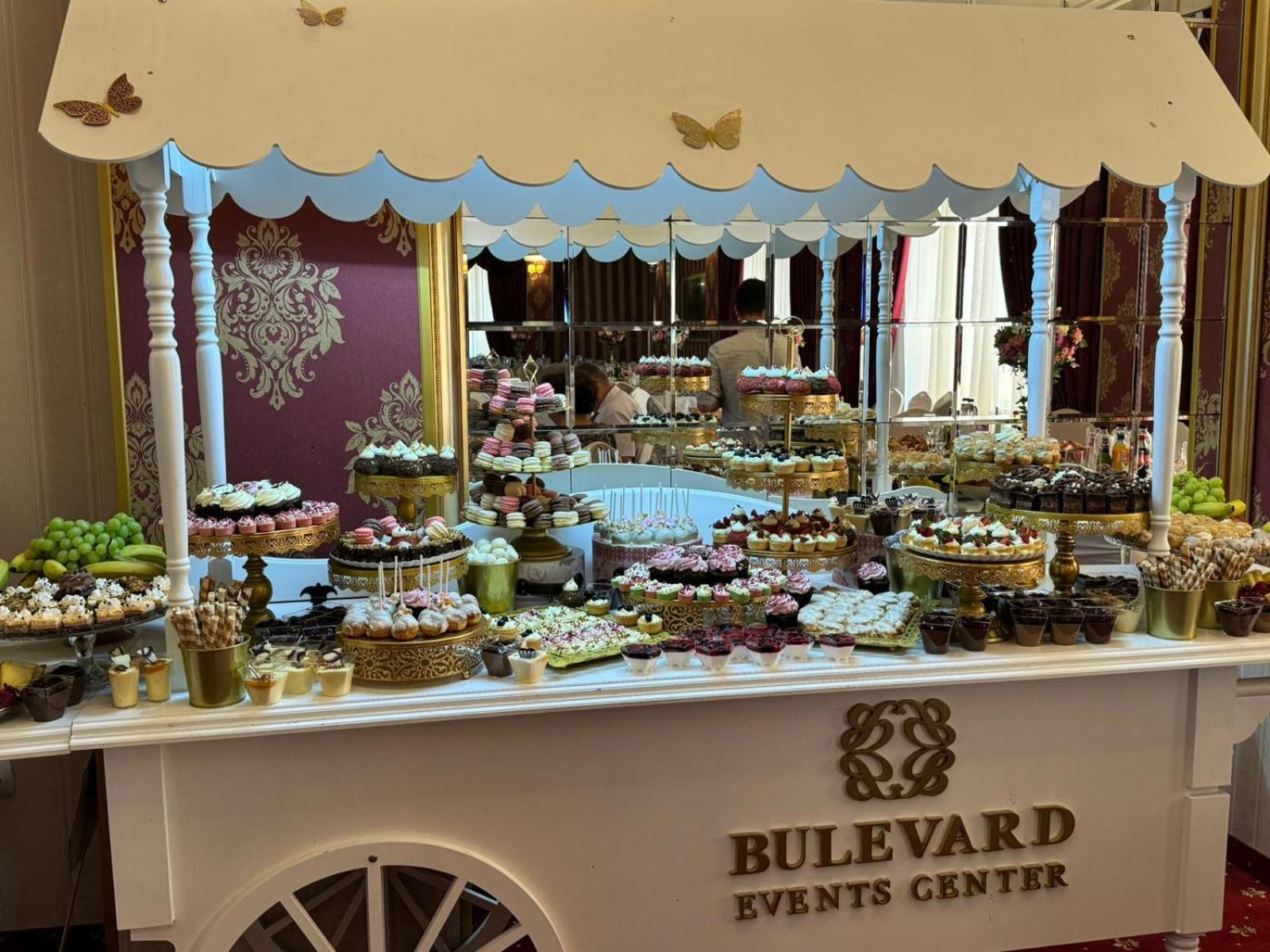 Hotel Bulevard Fagaras Bagian luar foto